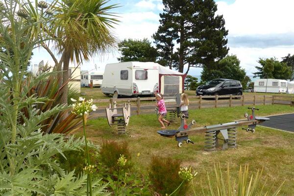 Camping Municipal Les Fauvettes