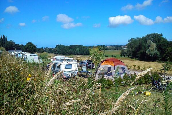 Camping Le Frêche-à-l'Ane