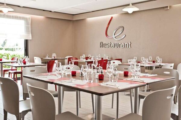 Hôtel-Restaurant Campanile Saint-Brieuc - Langueux