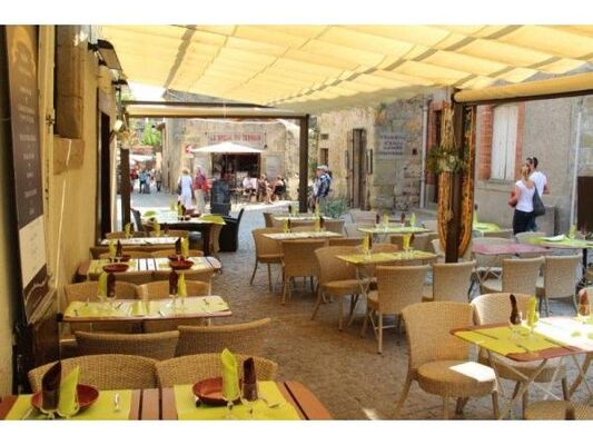 AUBERGE DU GRAND PUITS