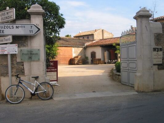 CHATEAU PIQUE PERLOU