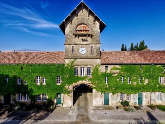 HOTEL DE LA BASTIDE