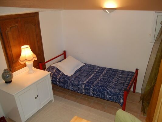 RAMPART COTTAGE