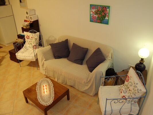 RAMPART COTTAGE