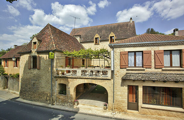 Carsac-Aillac - Hôtel-restaurant Delpeyrat
