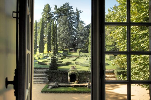 ERIC SANDER Le Parterre à la Française 1er étage du Manoir redim
