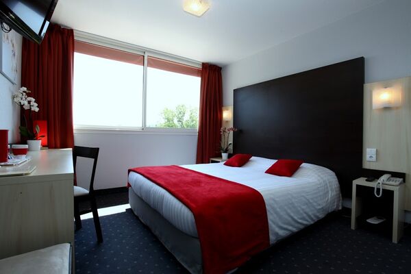 Hotel le Clos Roussillon