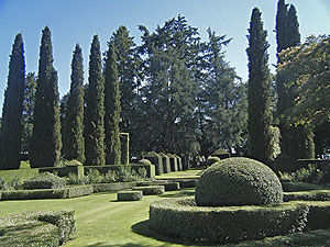 Salignac Eyvigues - Jardins du Manoir d'Eyrignac