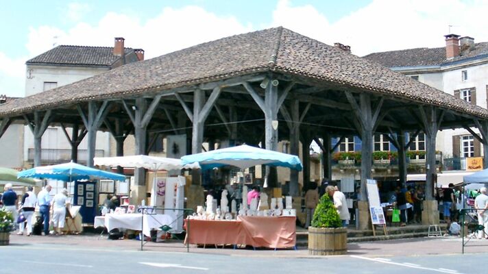 marche-artisanal-belves