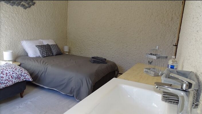 moncoutant-chambre-dhotes-domaine-de-letang-chambre4-bis