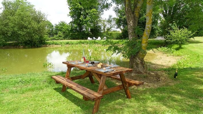 moncoutant-chambre-dhotes-domaine-de-letang-jardin3