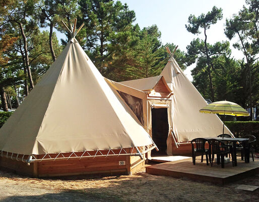 camping-au-lac-hautibus-location-tipi-insolite-6-personnes