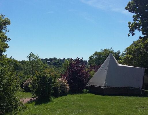 camping-au-lac-hautibus-vue-vallee-argenton-2