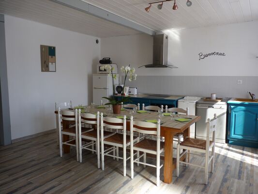 st-andre-sur-sevre-gite-le-laidet-cuisine