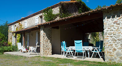 gite-chiche-moulin-bardeas-Gite outdoor view-400.jpg_8