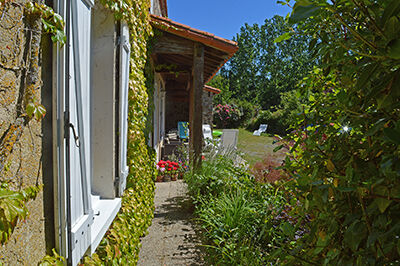 gite-chiche-moulin-bardeas-Gite outside-400.jpg_9