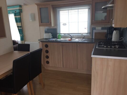 saint-maurice-etusson-camping-la-raudiere-mobile-home-cuisine.jpg_7