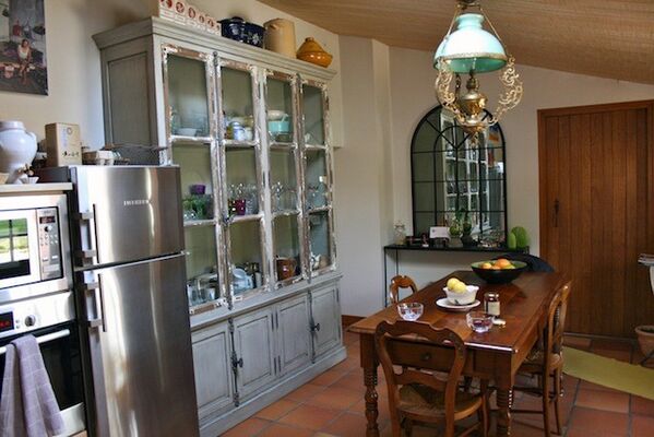 saint-aubin-de-baubigne-chambre-dhotes-roches-mousset-salle-a-manger.jpg_19