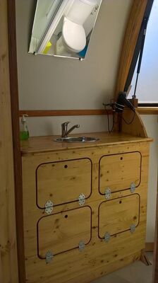 saint-andre-sur-sevre-goutte-do-salle-deau.jpg_13
