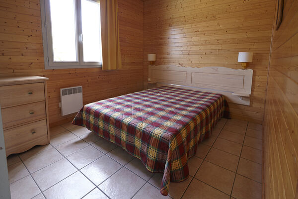 Natura-resort-chalet-chambre