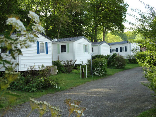 Camping "Le Bois Fleuri"