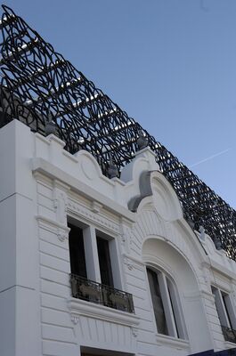 Cinéma détail de la façadelight
