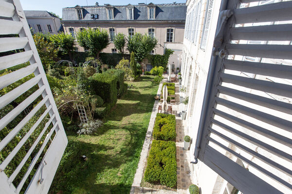 Maison Ailleurs