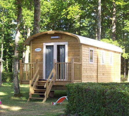 Camping "Les Abrias du Perche"