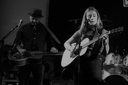 Valentine-lambert-et-manu-bertrand-concert-la-guinguette-de-chartres-31-08