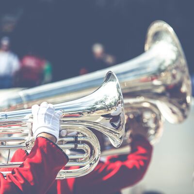 band-blow-blur-343683