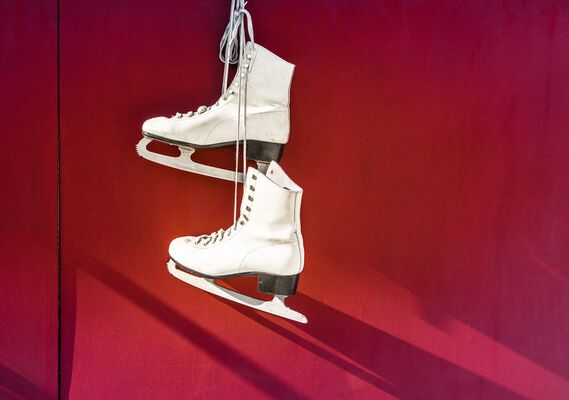 blades-footwear-hanging-914996