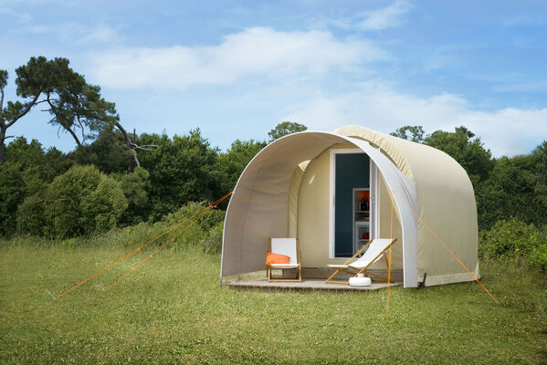 Camping "Le Bois Fleuri"
