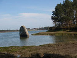 LOCTUDY-menhir-2014