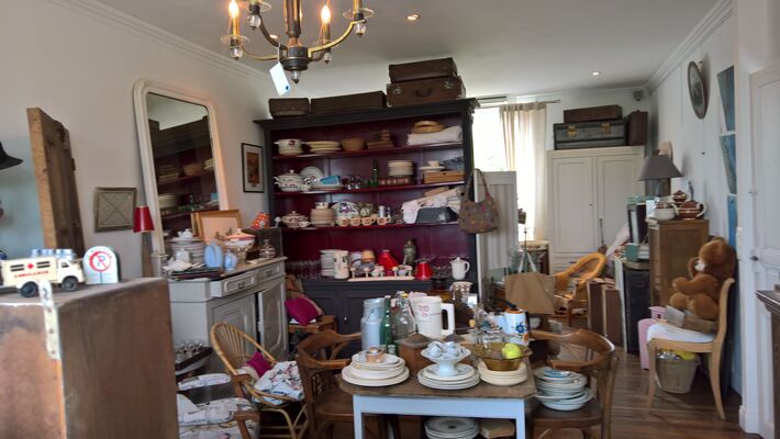 brocante la villa bleue - plozevet