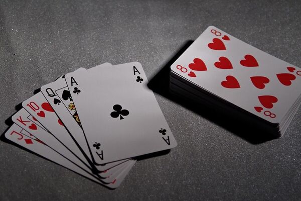 playing-cards-