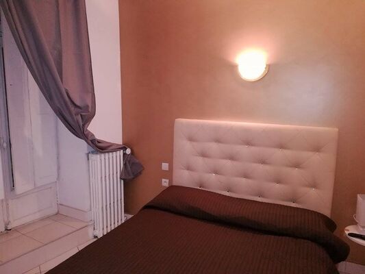 Hôtel California Béziers (10)
