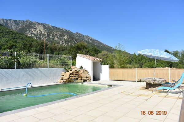 piscine-1-Mons-2