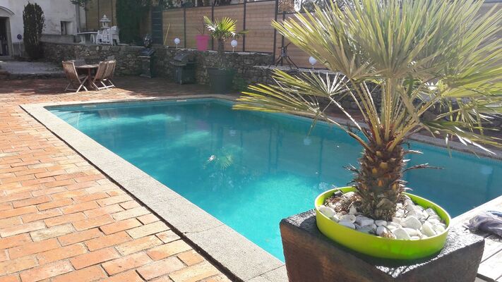 piscine Maini Laeticia