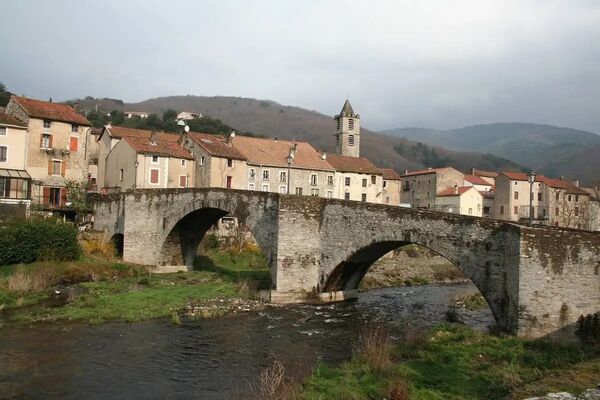 pont-vieux-riols