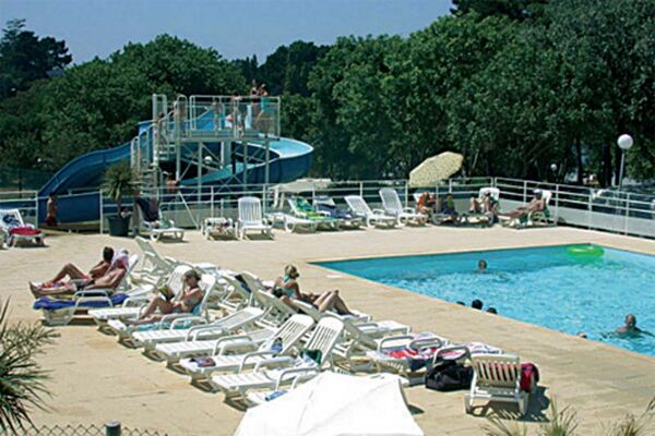 Camping Yukadi Village de l'Eve