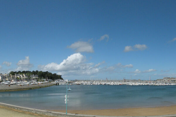 Plage Des Bas Sablons Plage Surveillée Saint Malo