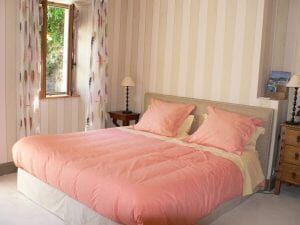 Le-Berceul---Duault-Annie-et-Rene-La-Richardais-chambre-double-rose-2