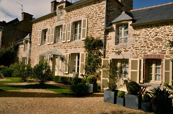 Le-Berceul-Duault-Annie-et-Rene-La-Richardais-facade