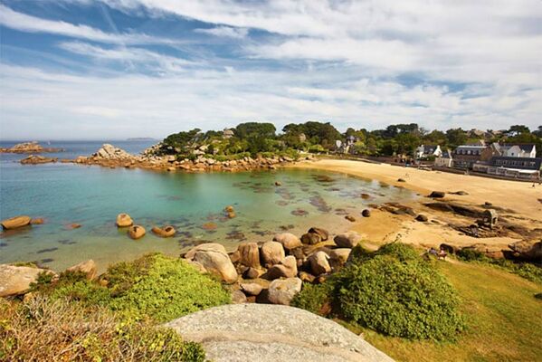 Plage de Saint Guirec
