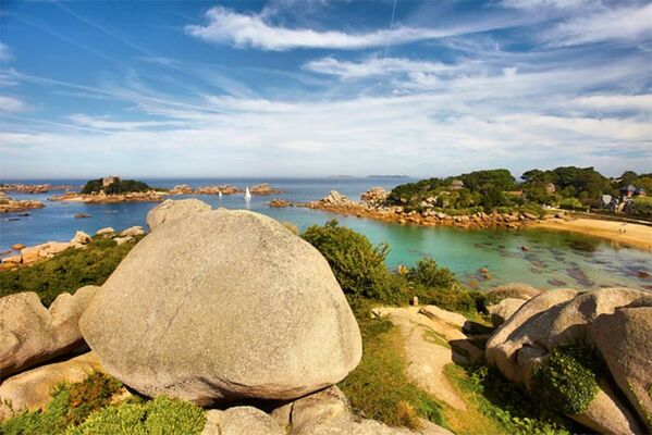 Plage de Saint Guirec