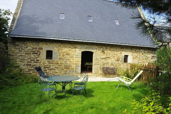 vieux-moulin-gite-jardin