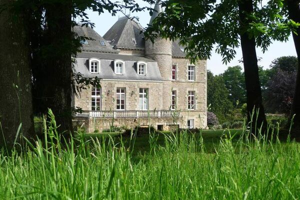 Hôtel-Restaurant Domaine de la Ferrière
