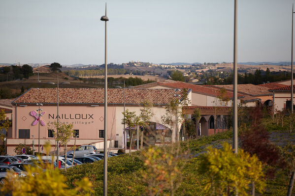 NAILLOUX_EXT_011