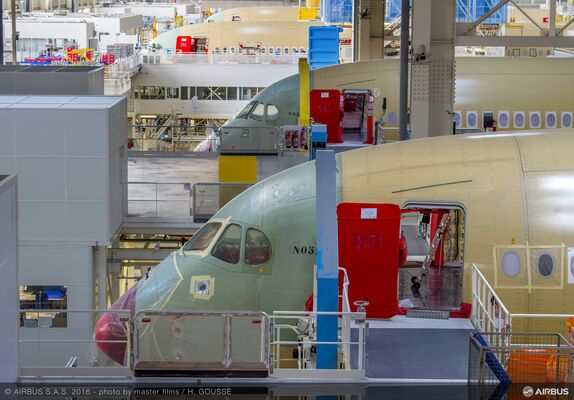 A350 XWB - several noses in FAL