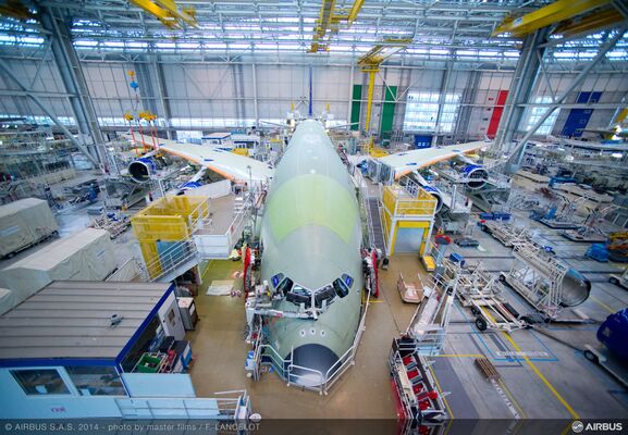 A380 MSN162 SKYMARK ENGINE FITTING - FRONT VIEW